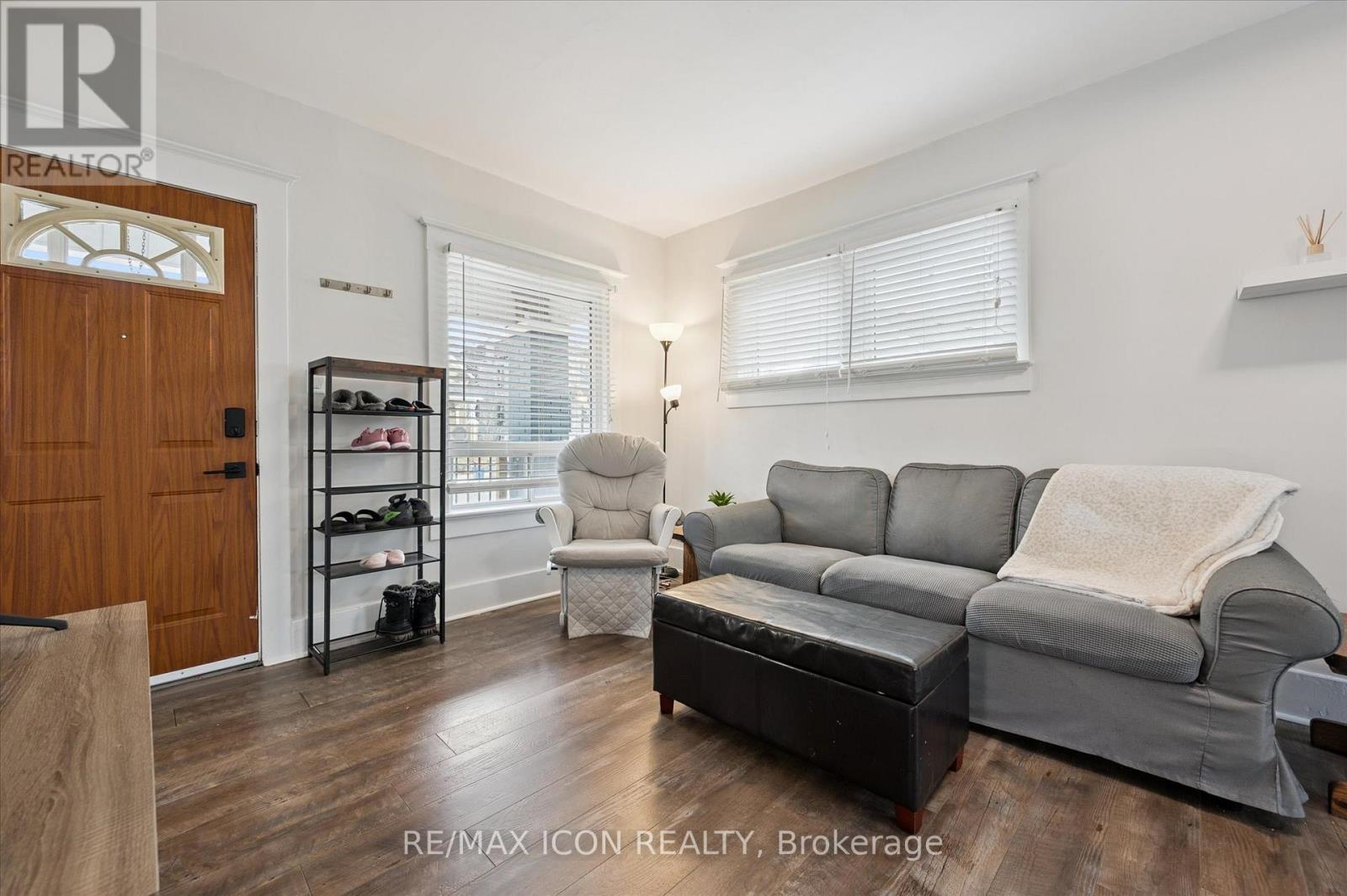 262 Madison Avenue S, Kitchener, Ontario  N2M 3H4 - Photo 4 - X12660396