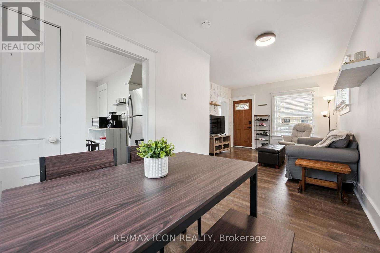 262 Madison Avenue S, Kitchener, Ontario  N2M 3H4 - Photo 7 - X12660396