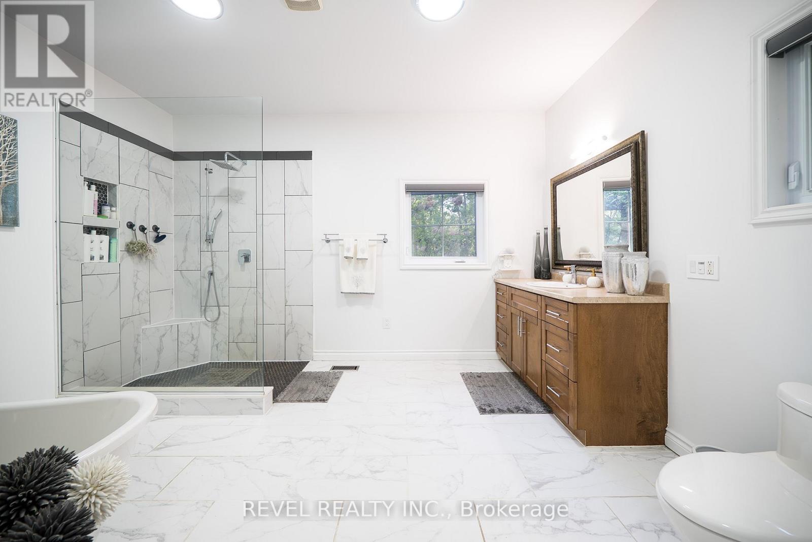 9 Michael's Lane, Tillsonburg, Ontario  N4G 4G9 - Photo 26 - X12660422