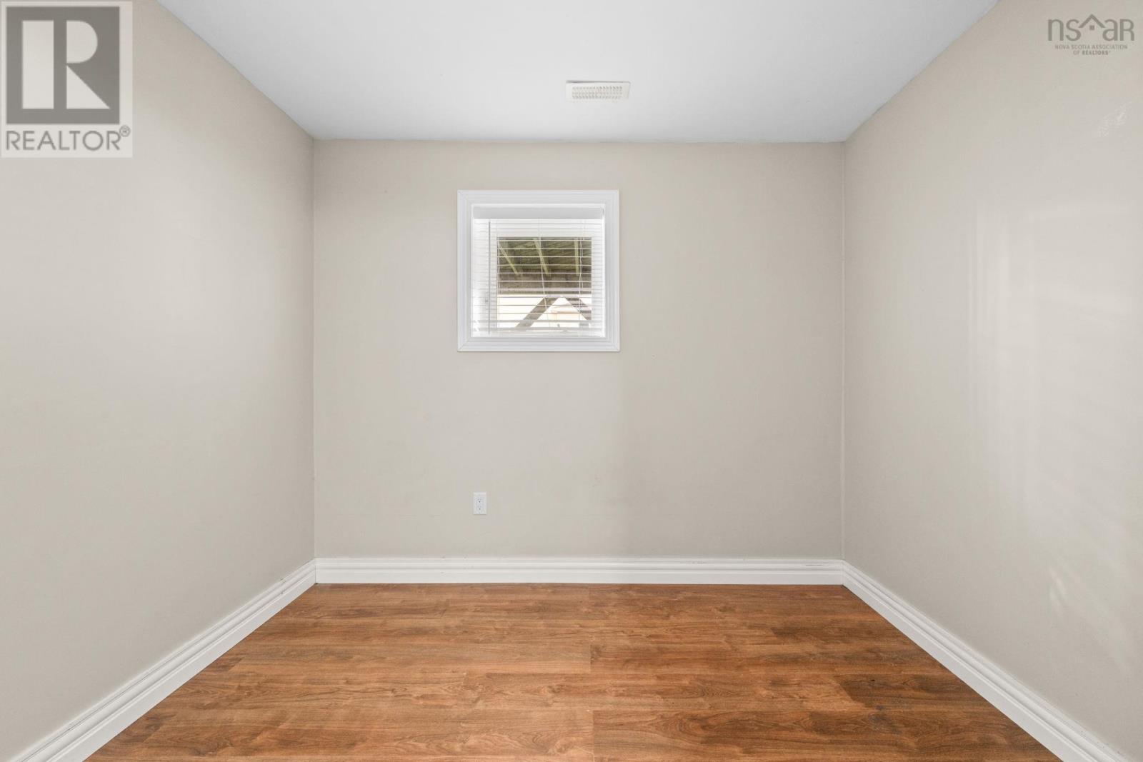 14 Marshall Street, Dartmouth, Nova Scotia  B2X 0A8 - Photo 32 - 202600097