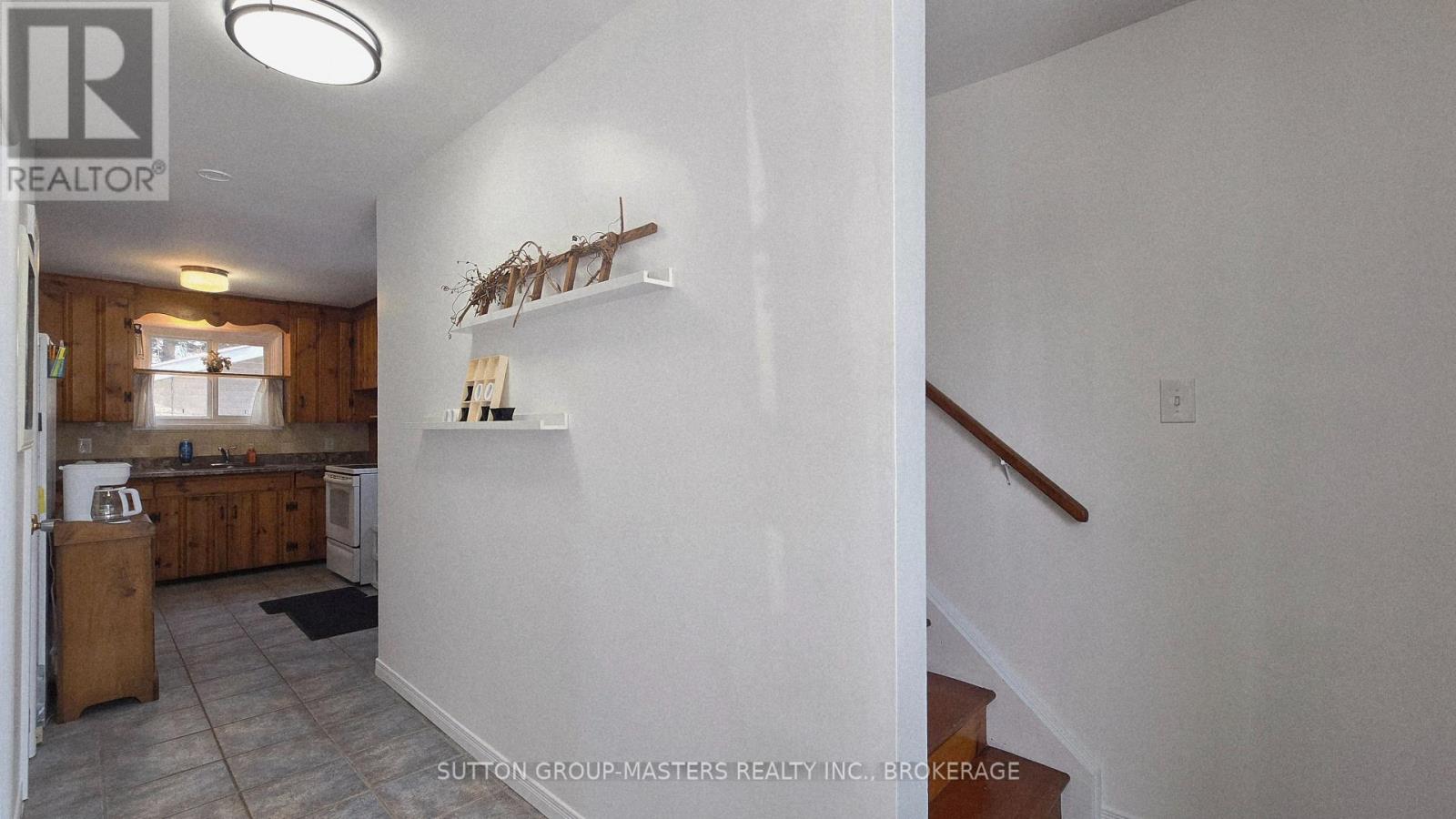 7a Bishop Street, Kingston (City Southwest), Ontario  K7M 3P5 - Photo 4 - X12660492