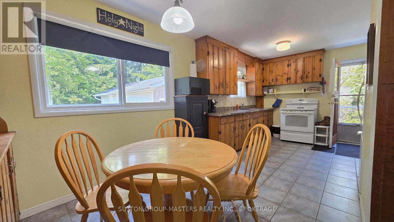 7a Bishop Street, Kingston (City Southwest), Ontario  K7M 3P5 - Photo 7 - X12660492