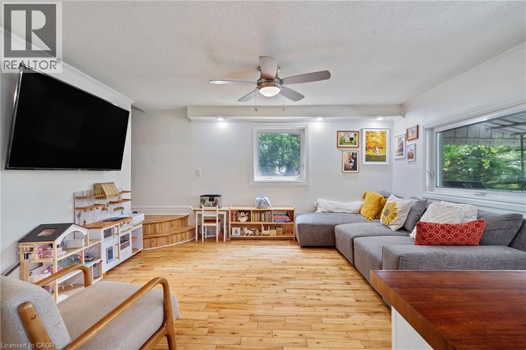 376 Old Guelph Road, Dundas, Ontario  L9H 5V4 - Photo 10 - 40779647