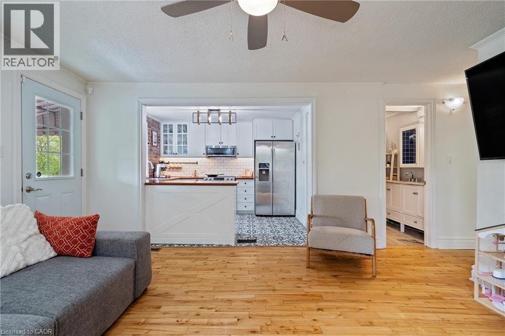 376 Old Guelph Road, Dundas, Ontario  L9H 5V4 - Photo 12 - 40779647