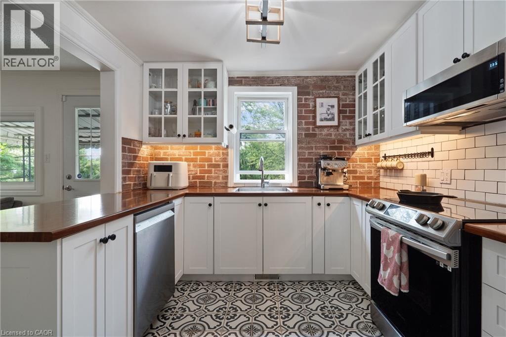 376 Old Guelph Road, Dundas, Ontario  L9H 5V4 - Photo 16 - 40779647