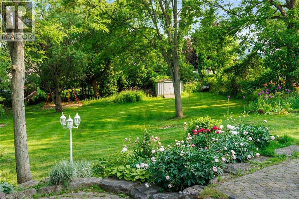 376 Old Guelph Road, Dundas, Ontario  L9H 5V4 - Photo 38 - 40779647