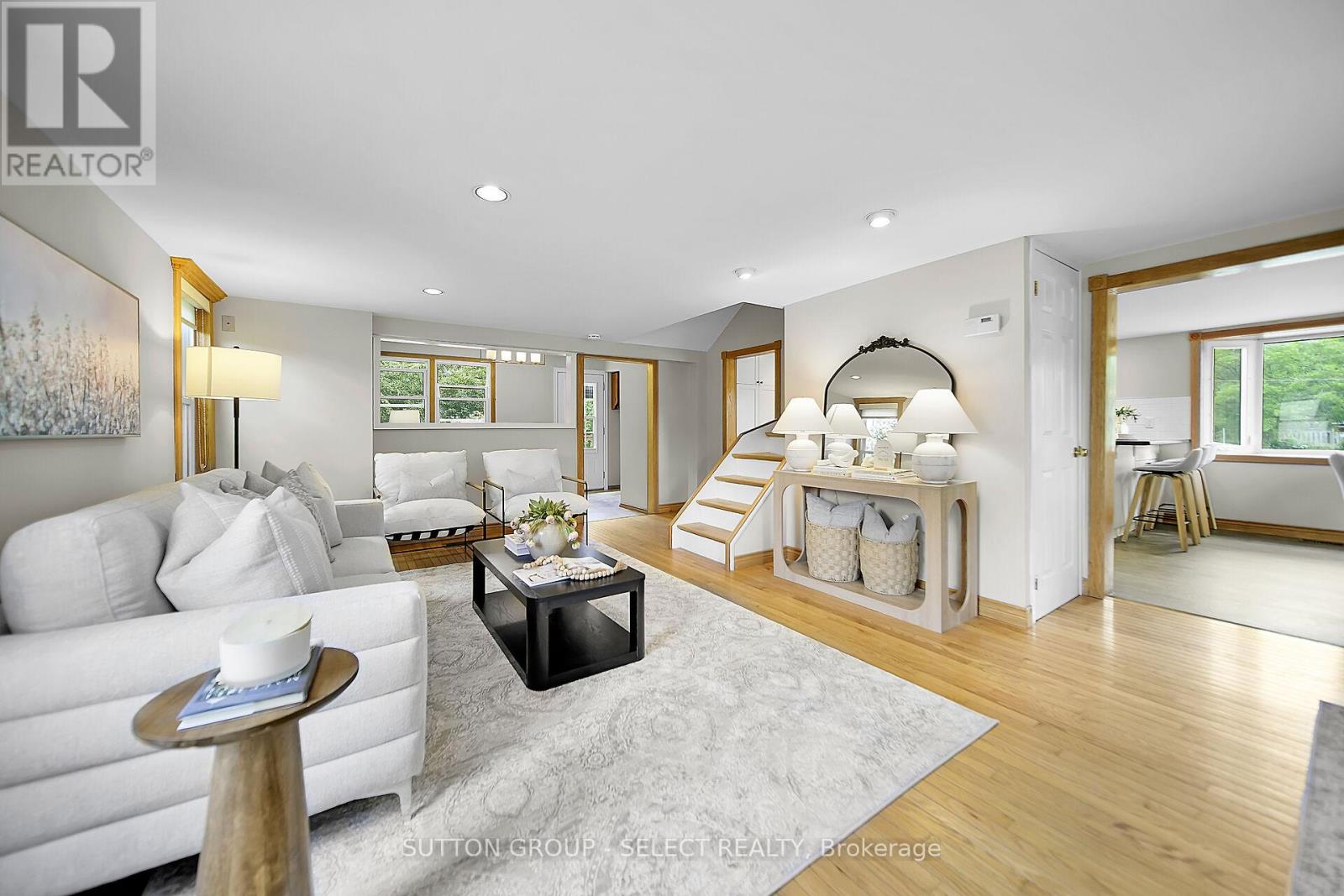 2617 Queens Street, Strathroy-Caradoc (Mount Brydges), Ontario  N0L 1W0 - Photo 8 - X12660546