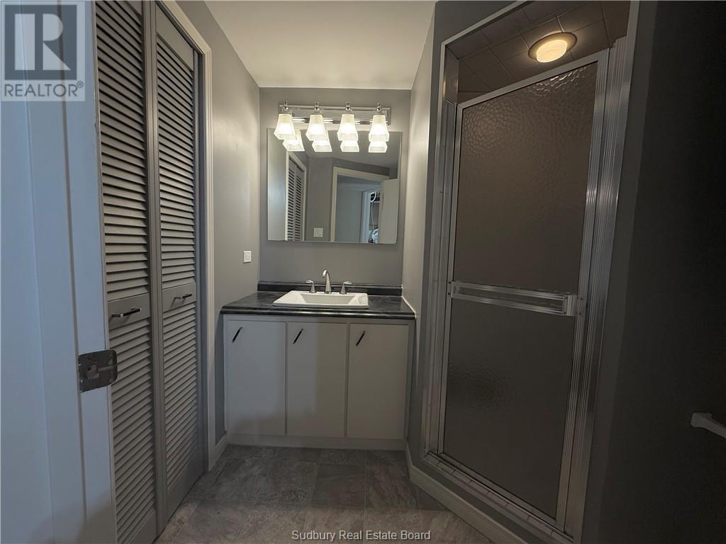 872 Cambrian Heights Drive, Sudbury, Ontario  P3A 3B5 - Photo 15 - 2125961