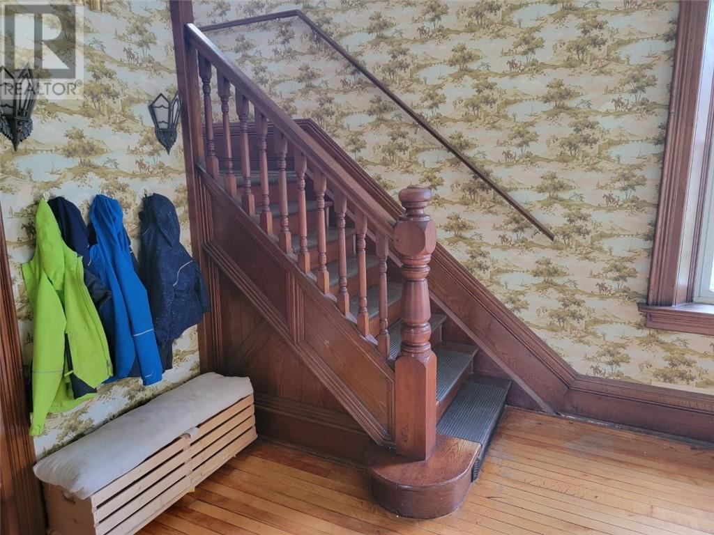 4 Gore St, Gore Bay, Ontario  P0P 1H0 - Photo 12 - 2115058