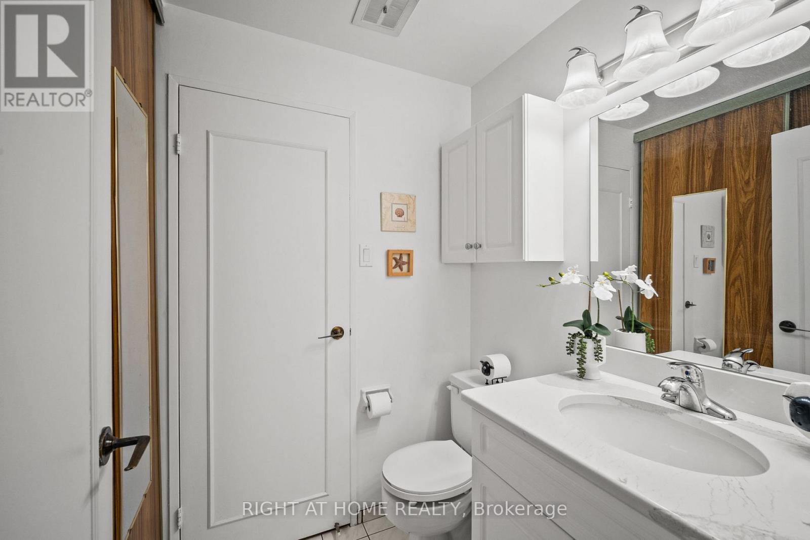 1006 - 1025 Richmond Road, Ottawa, Ontario  K2B 8G8 - Photo 27 - X12660454