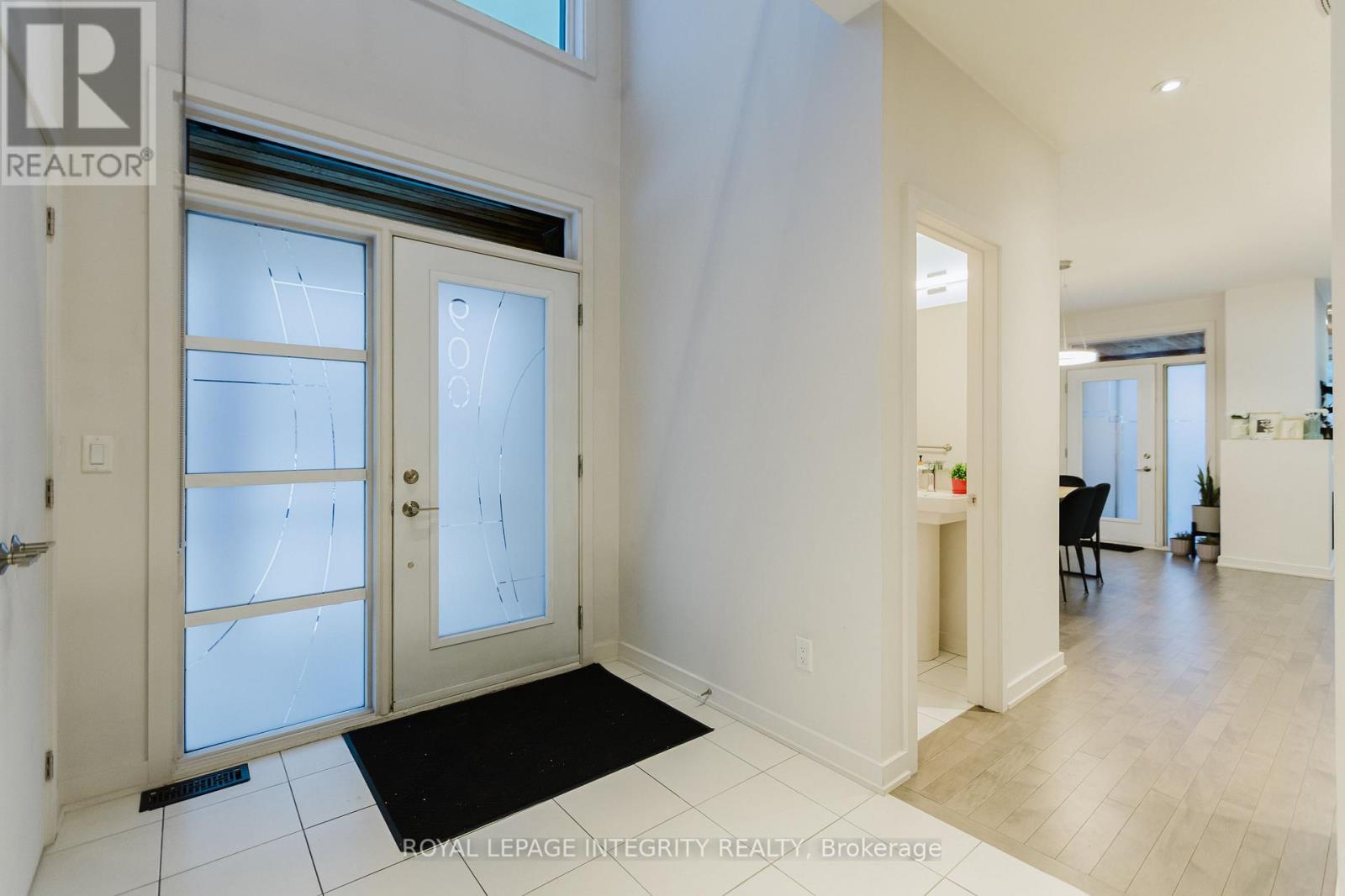 900 Chipping Circle S, Ottawa, Ontario  K4M 0E7 - Photo 5 - X12660462