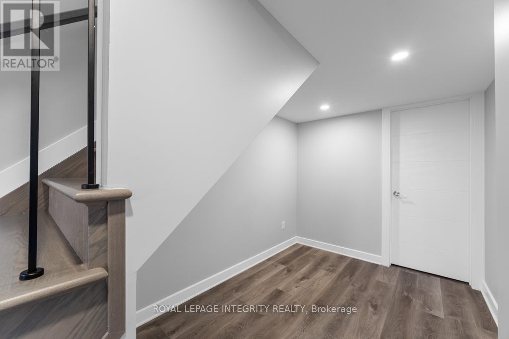 B - 875 Contour Street, Ottawa, Ontario  K1W 0G6 - Photo 37 - X12660476