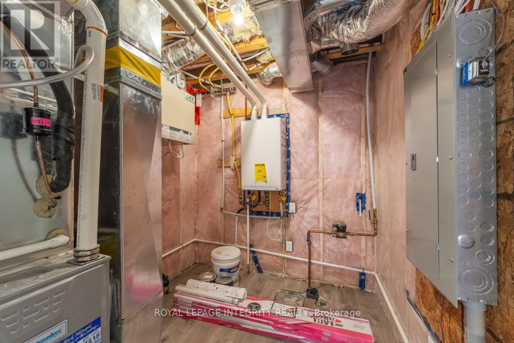 B - 875 Contour Street, Ottawa, Ontario  K1W 0G6 - Photo 38 - X12660476