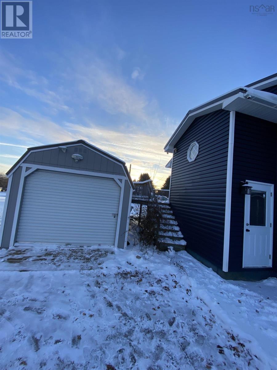 3 Fletcher Drive, Amherst, Nova Scotia  B4H 4M3 - Photo 6 - 202529746