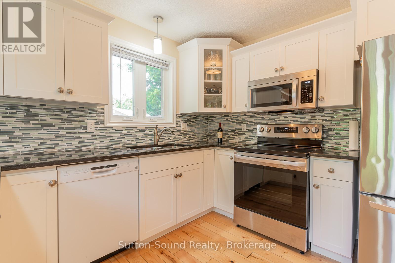 20 Sandy Pines Trail, South Bruce Peninsula, Ontario  N0H 2T0 - Photo 18 - X12660458