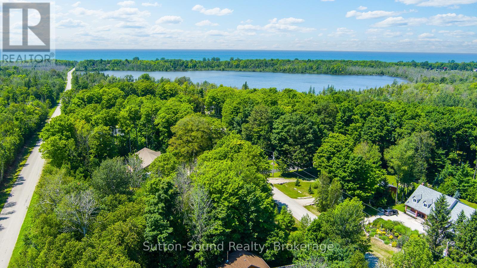 20 Sandy Pines Trail, South Bruce Peninsula, Ontario  N0H 2T0 - Photo 42 - X12660458