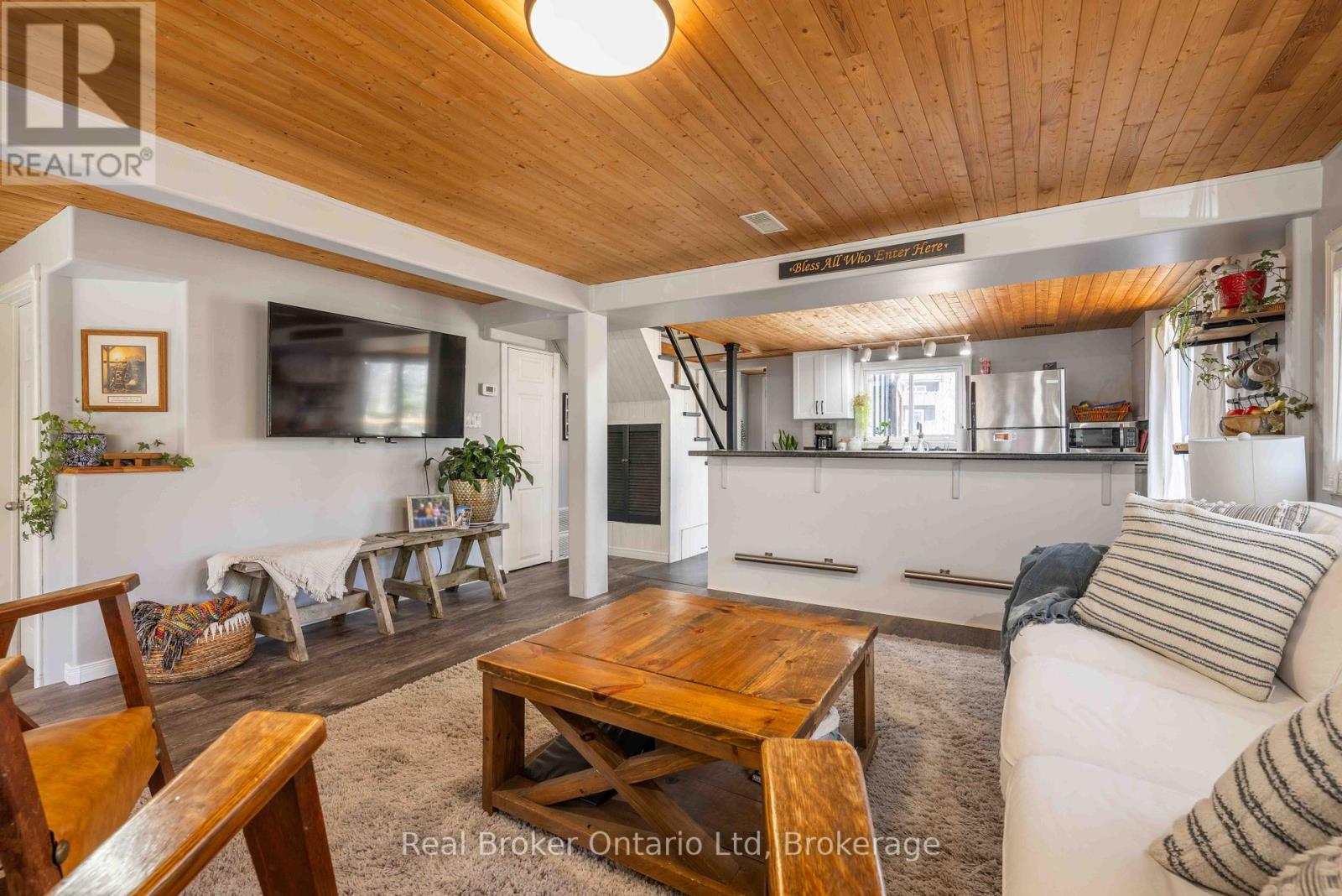 12 7th Avenue, South Bruce Peninsula, Ontario  N0H 2T0 - Photo 14 - X12660512