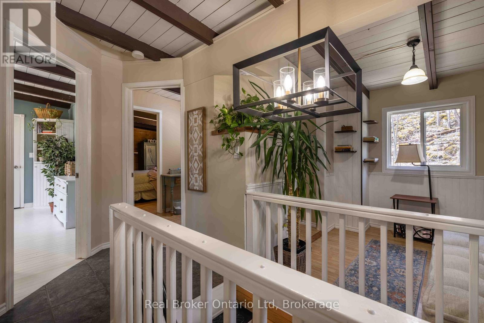 12 7th Avenue, South Bruce Peninsula, Ontario  N0H 2T0 - Photo 19 - X12660512