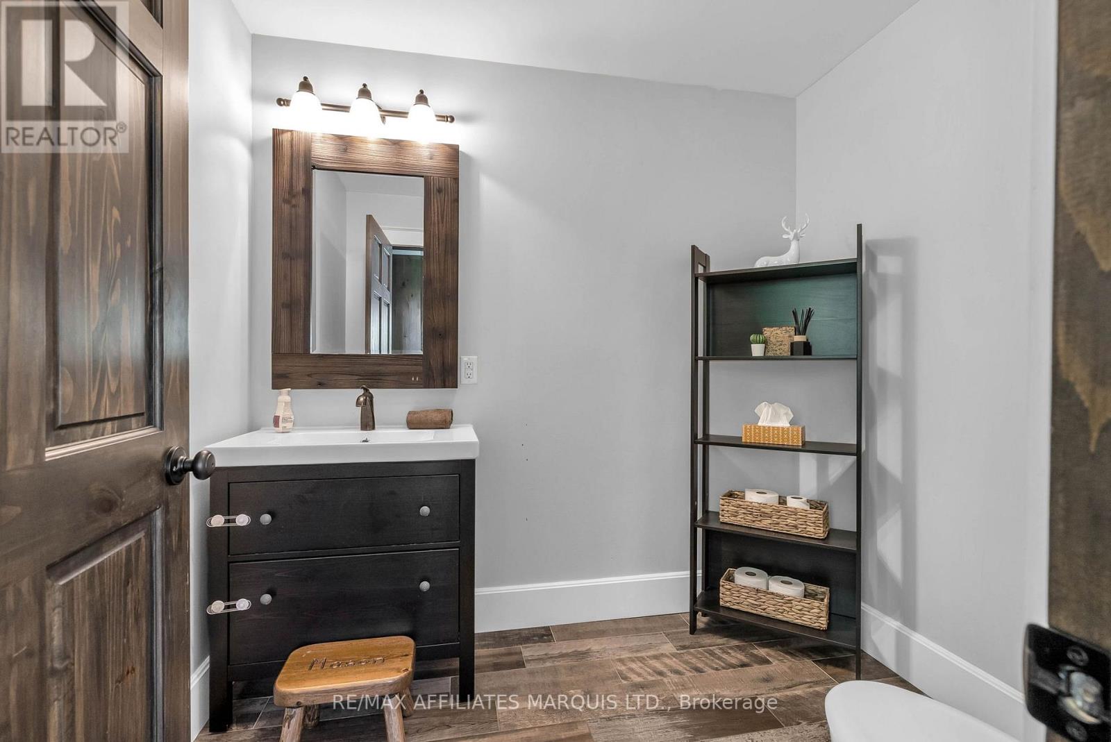 18879 County Road 22, North Glengarry, Ontario  K0C 1T0 - Photo 11 - X12442618