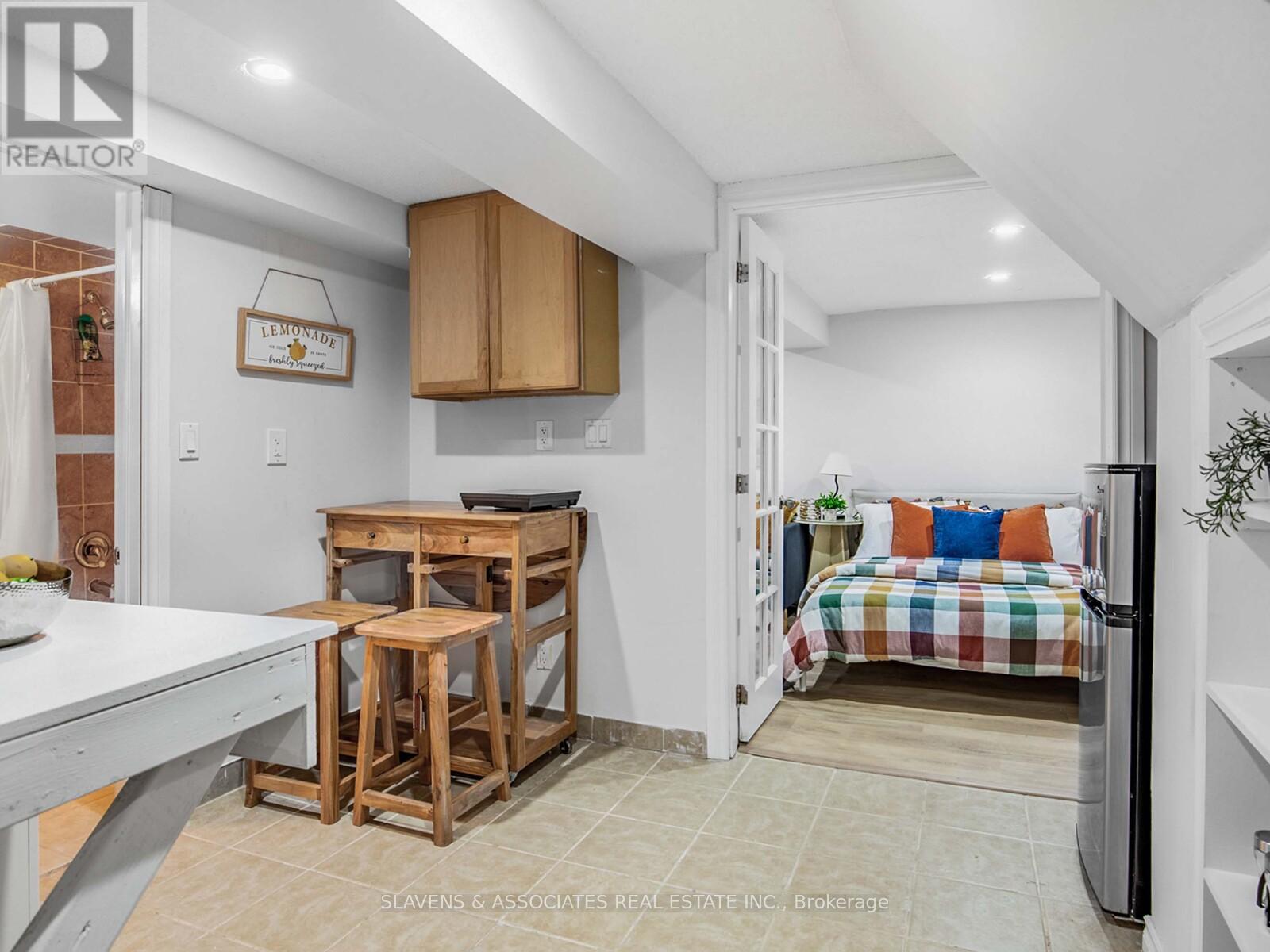 226 Broadway Avenue, Toronto, Ontario  M4P 1V9 - Photo 18 - C12660480