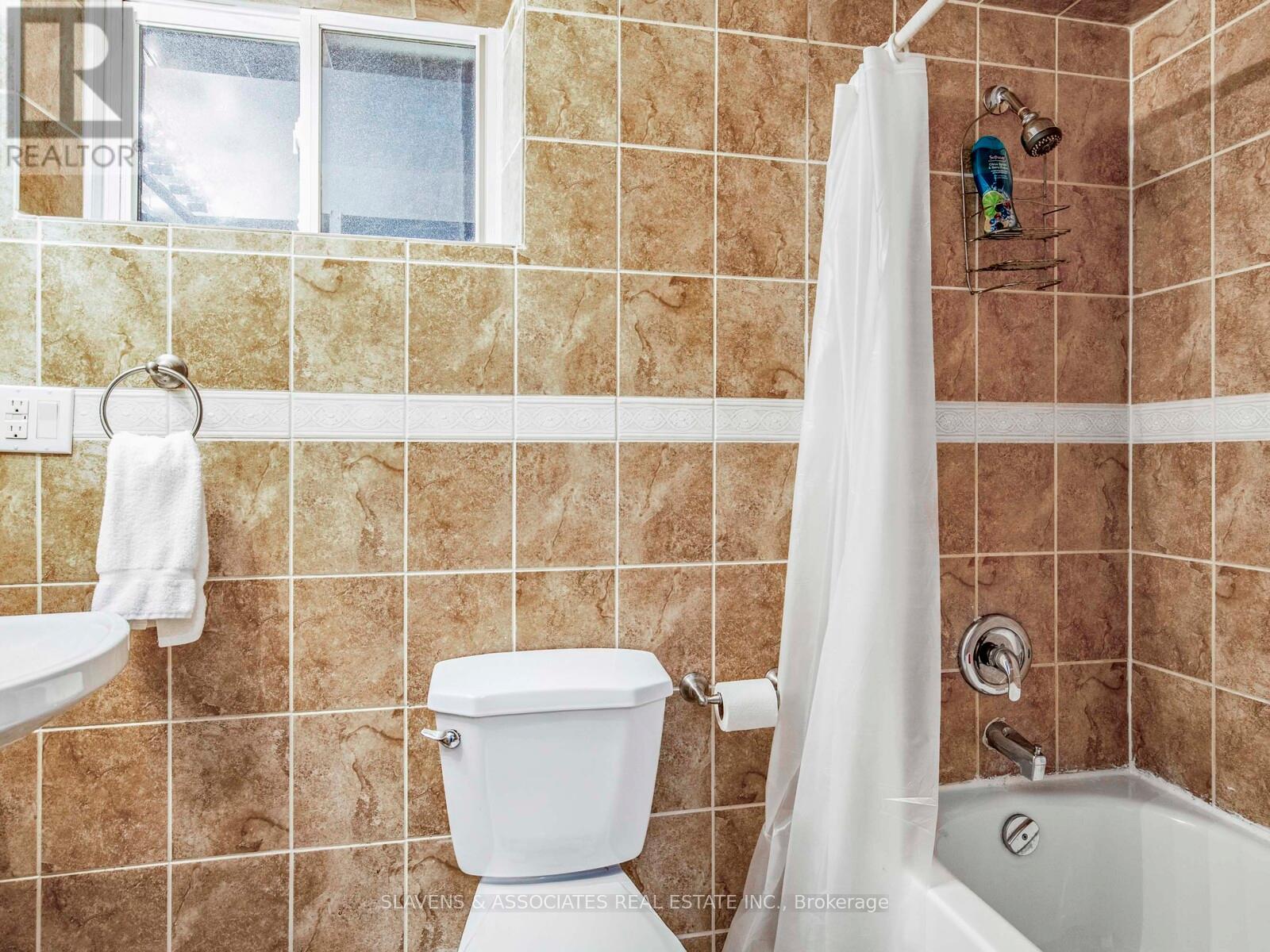 226 Broadway Avenue, Toronto, Ontario  M4P 1V9 - Photo 24 - C12660480