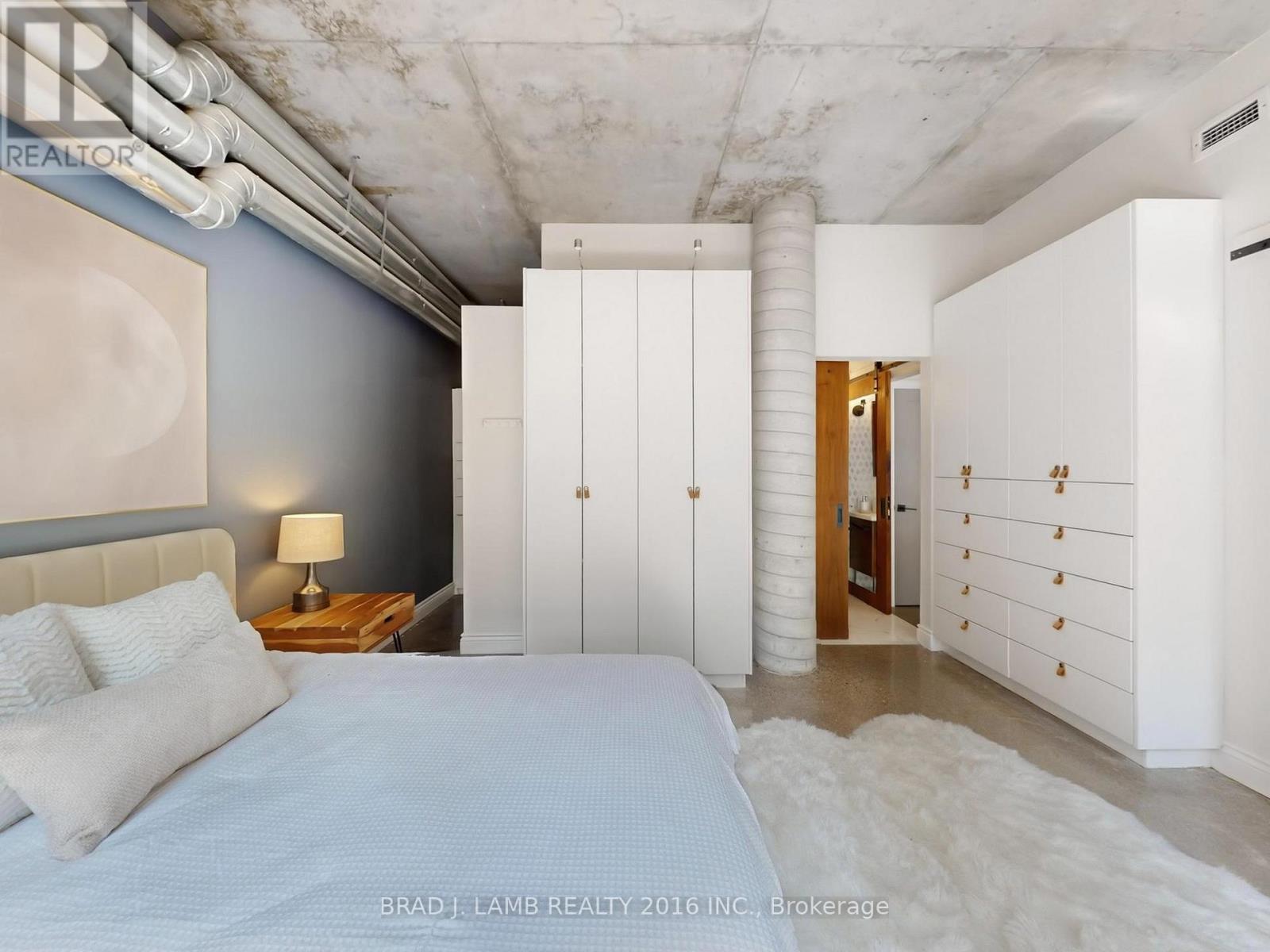 305 - 29 Camden Street, Toronto, Ontario  M5V 3N3 - Photo 15 - C12660564