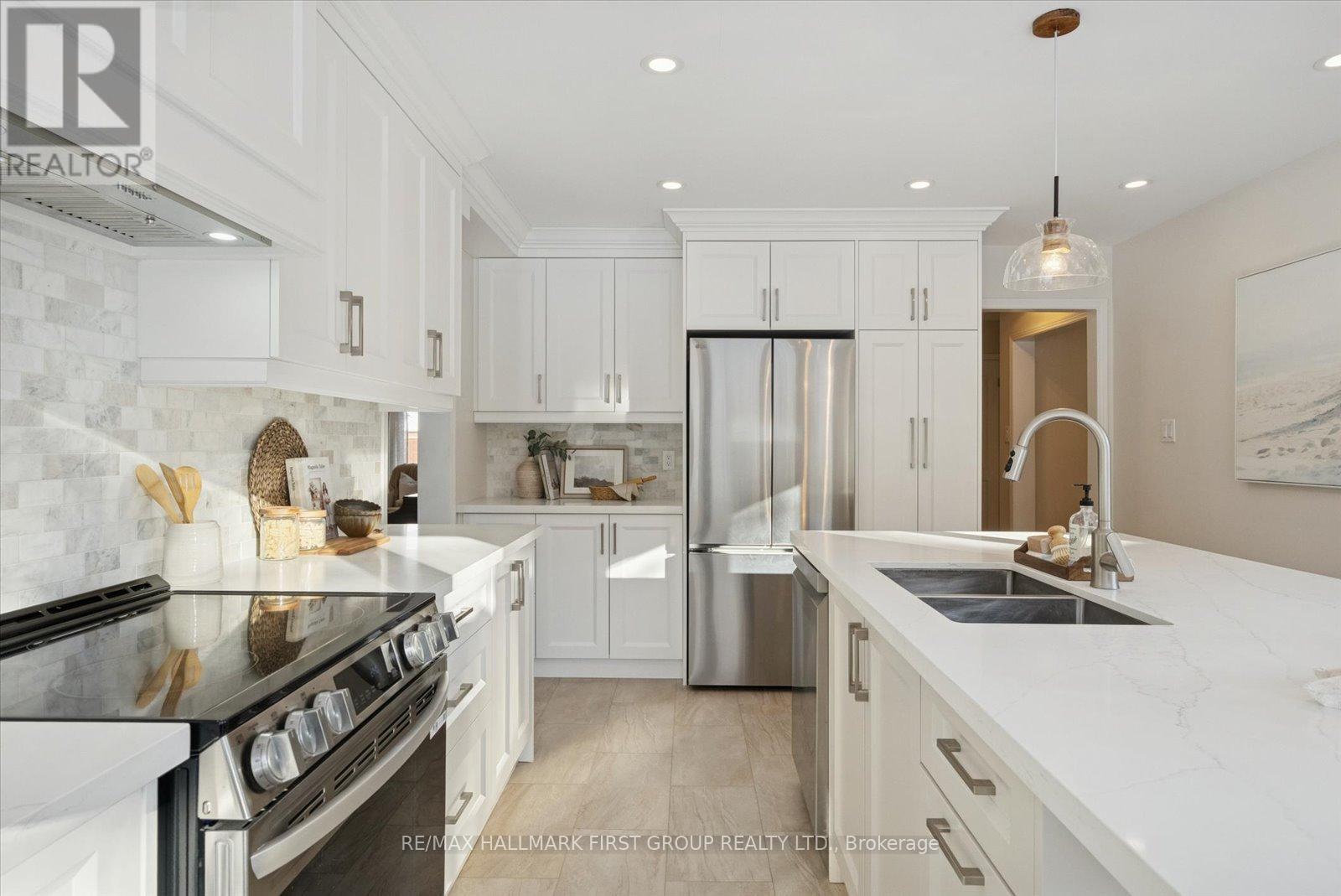 32 Forest Heights Street, Whitby, Ontario L1R 1T5 - Photo 6 - E12660528