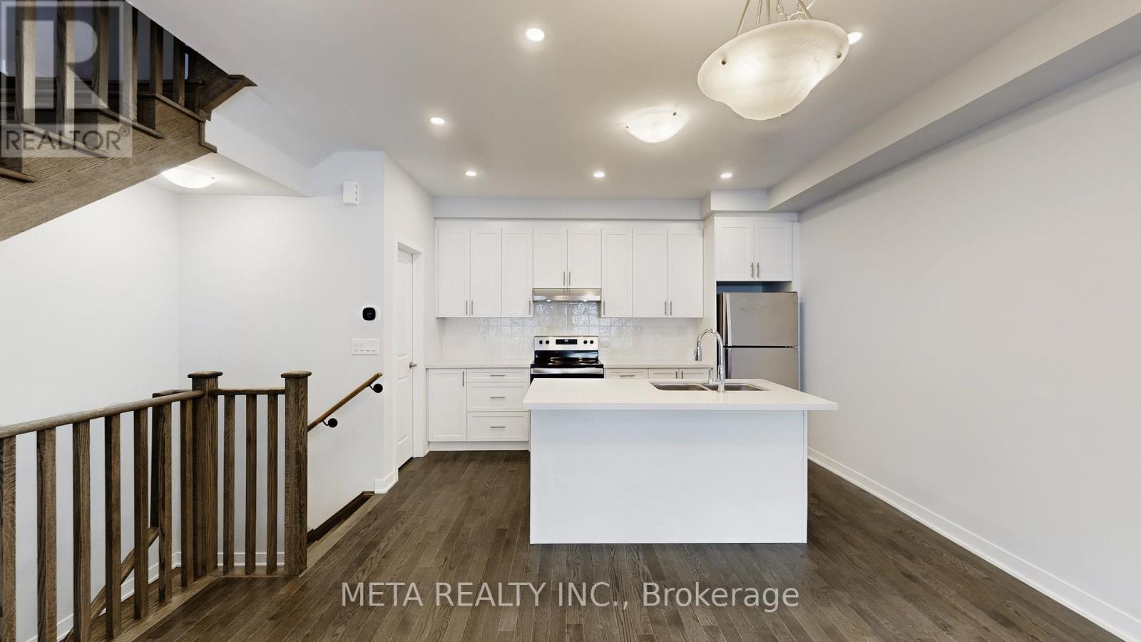 87 Anna Russell Way, Markham, Ontario  L3R 3X3 - Photo 4 - N12660470