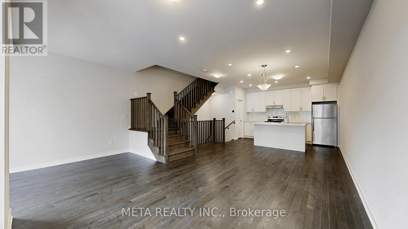 87 Anna Russell Way, Markham, Ontario  L3R 3X3 - Photo 9 - N12660470