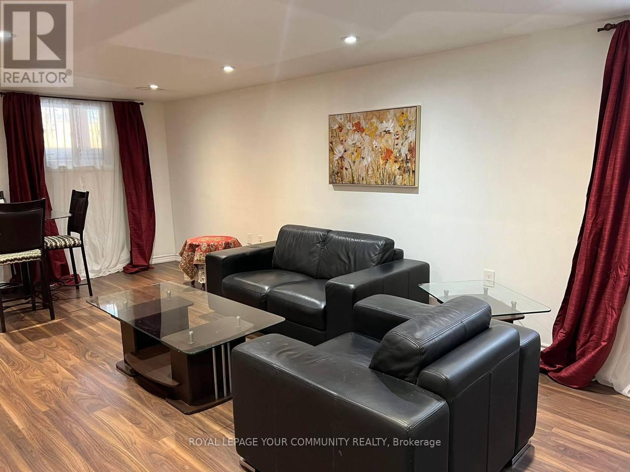 BASEMENT - 299 TOWERCREST DRIVE, newmarket (central newmarket), Ontario