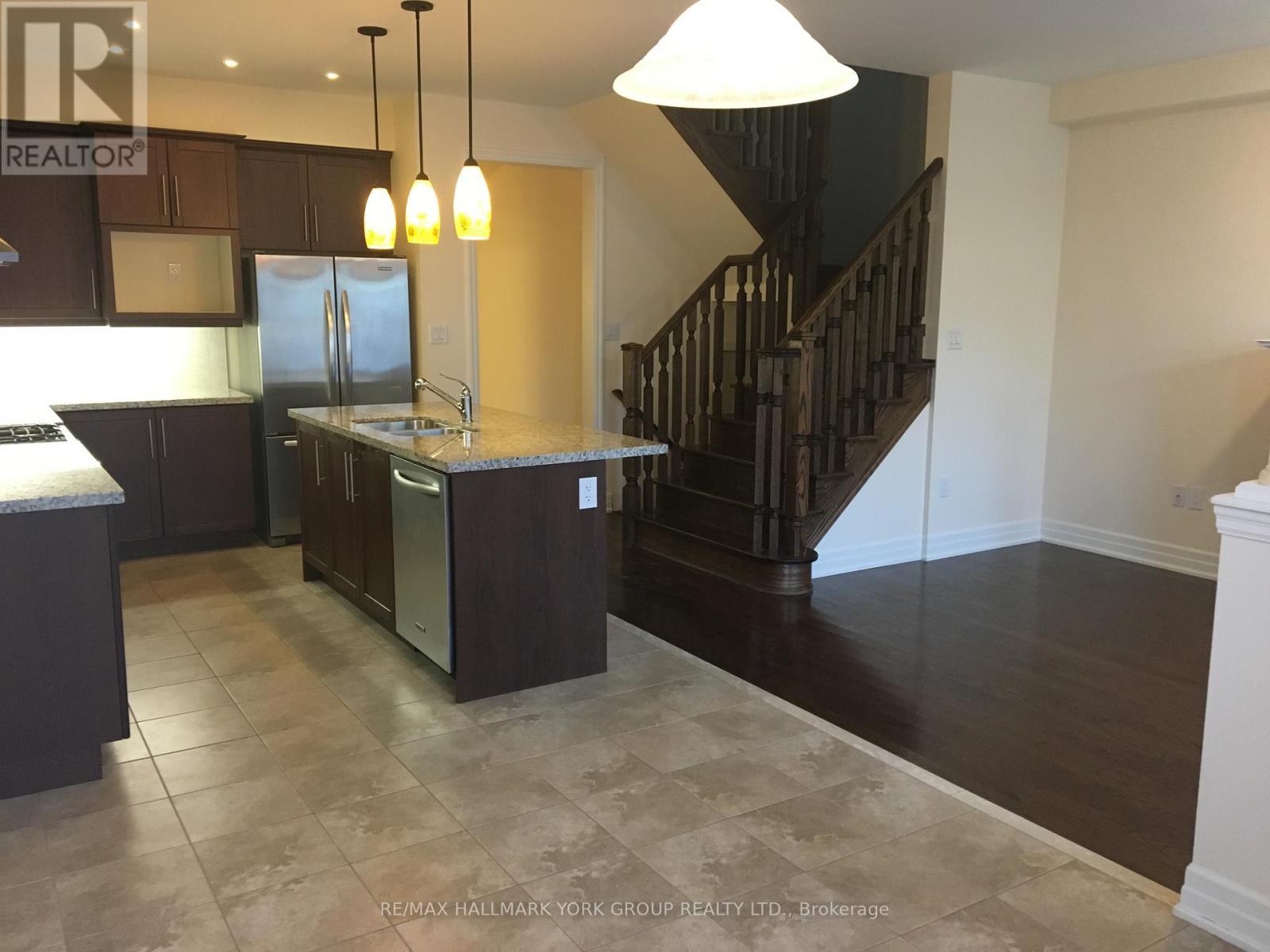 51 Spring Hill Drive, King, Ontario  L7B 0B4 - Photo 1 - N12571606