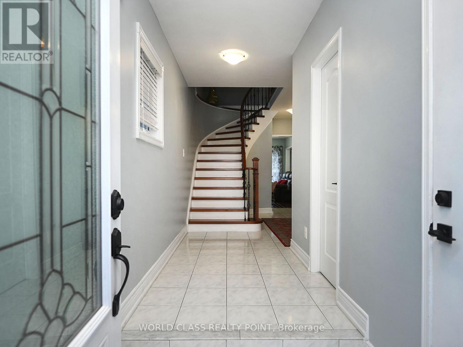 6136 Ford Road, Mississauga, Ontario  L5V 1X1 - Photo 28 - W12660500