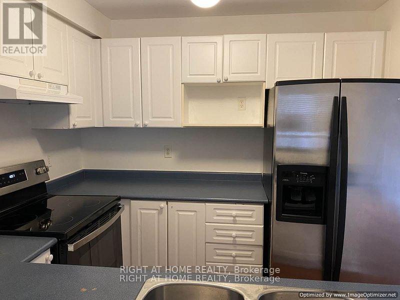 4372 Fairview Street, Burlington, Ontario  L7L 6S6 - Photo 10 - W12660534