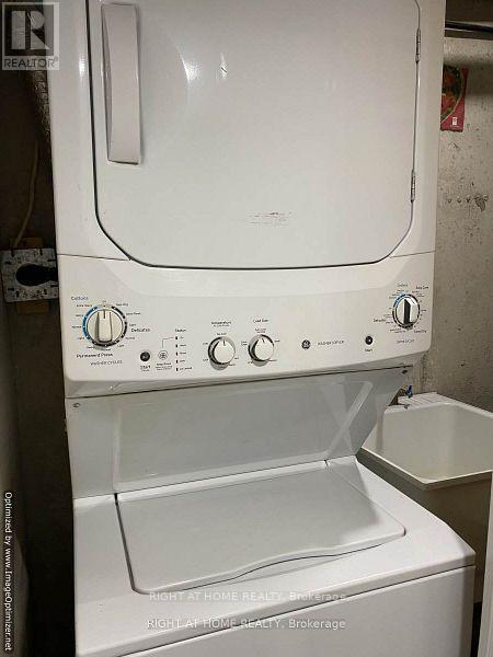 4372 Fairview Street, Burlington, Ontario  L7L 6S6 - Photo 22 - W12660534