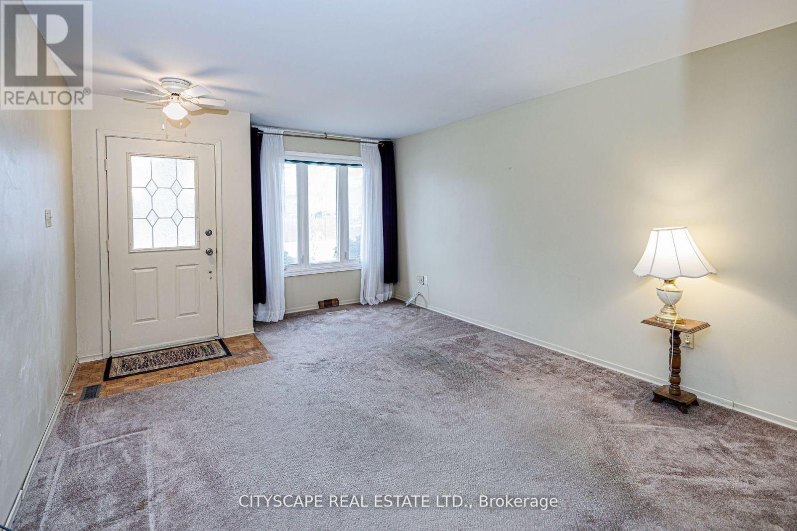 66 Vodden Street W, Brampton, Ontario  L6X 2W7 - Photo 12 - W12660552