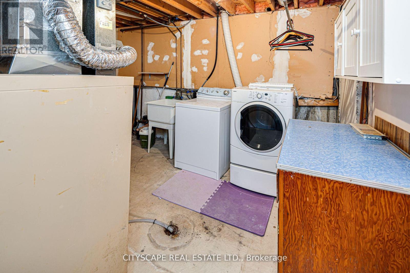 66 Vodden Street W, Brampton, Ontario  L6X 2W7 - Photo 22 - W12660552