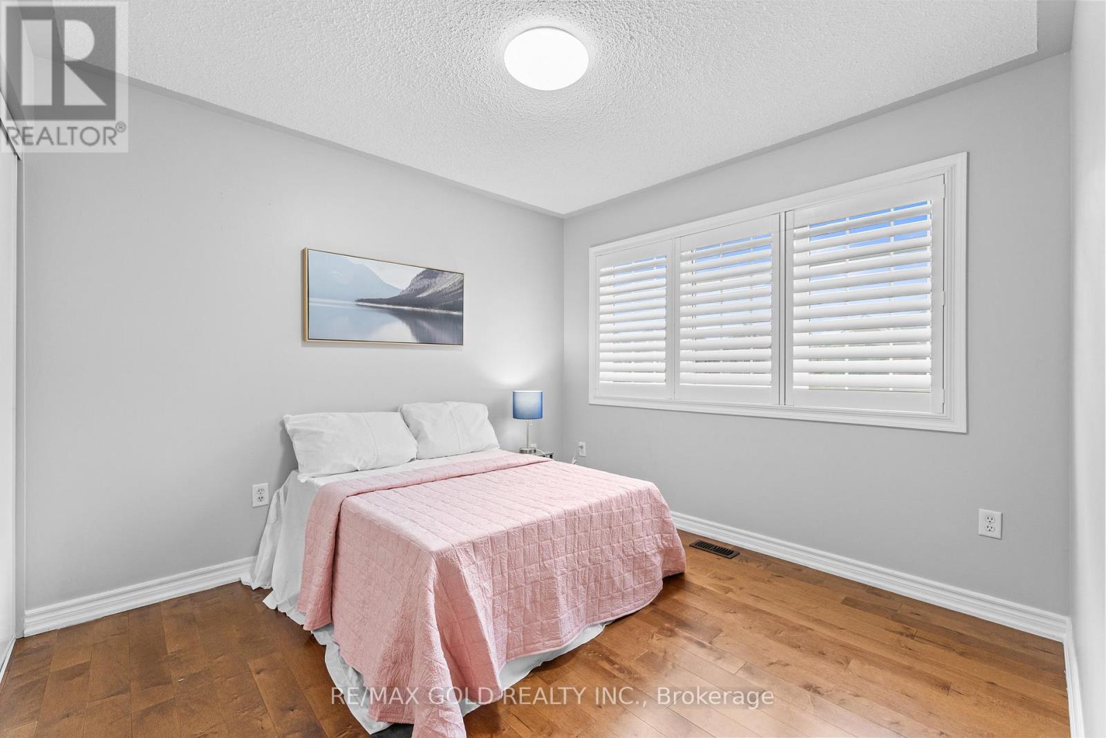 14 Gaspe Road, Brampton, Ontario  L6S 0A4 - Photo 33 - W12660576