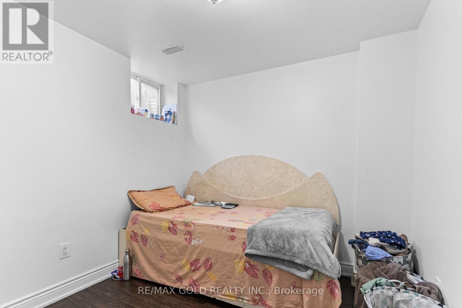 14 Gaspe Road, Brampton, Ontario  L6S 0A4 - Photo 38 - W12660576