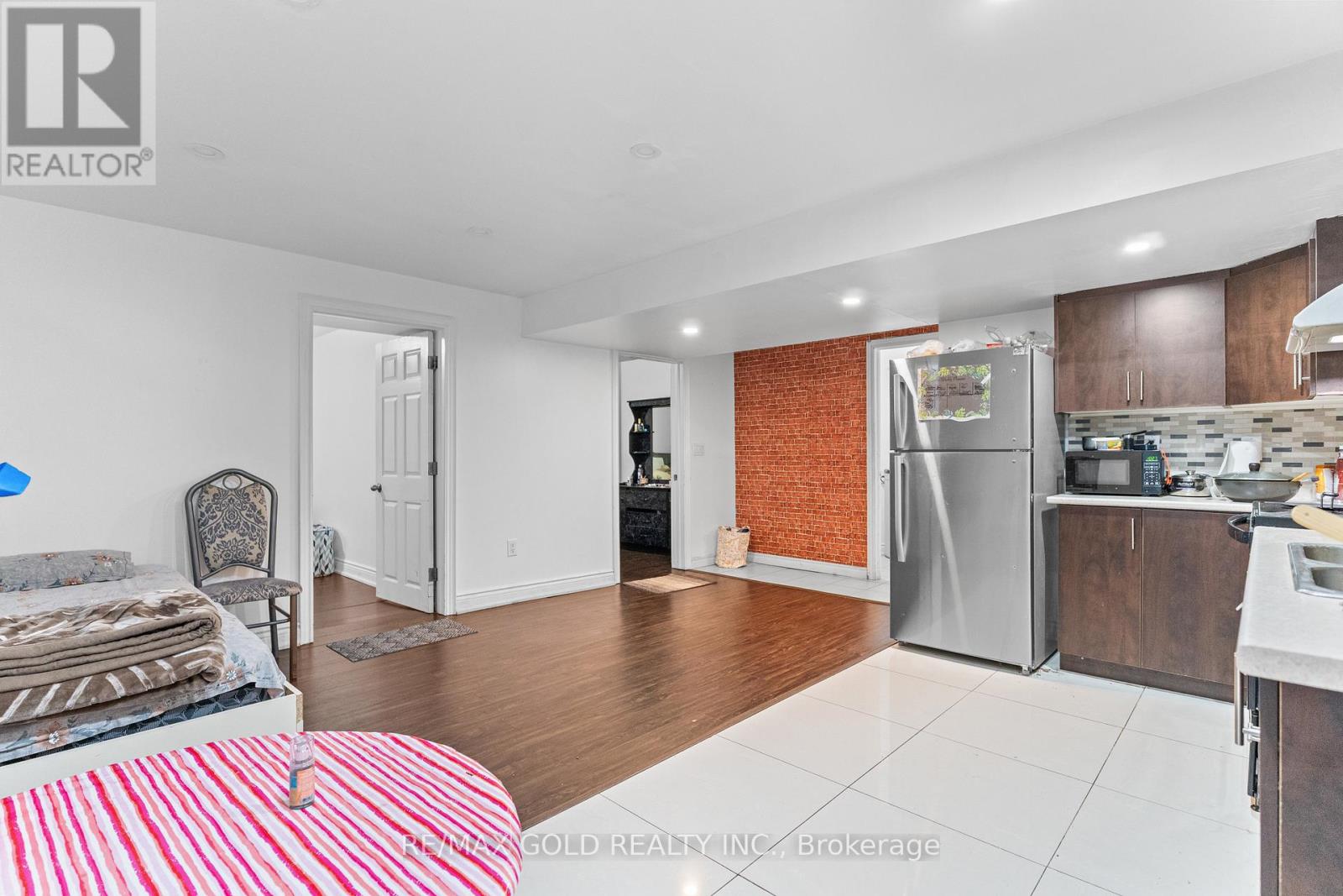 14 Gaspe Road, Brampton, Ontario  L6S 0A4 - Photo 44 - W12660576