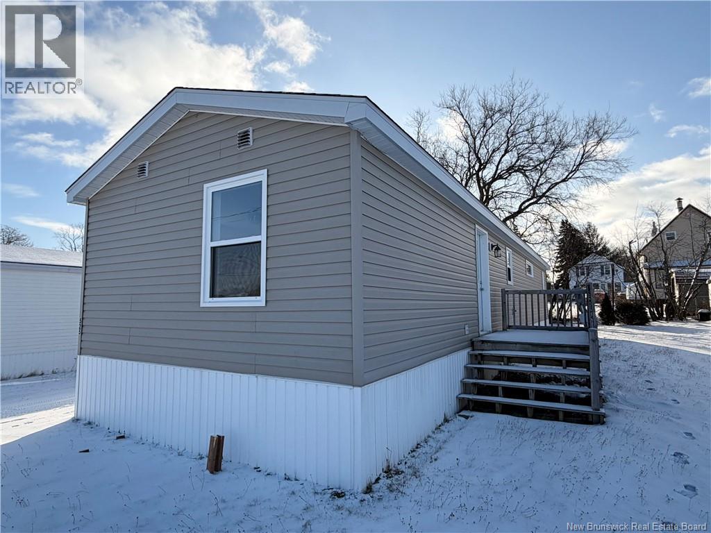 525 Kent Avenue, Bathurst, New Brunswick  E2A 2T2 - Photo 20 - NB131603