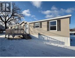 525 Kent Avenue, bathurst, New Brunswick