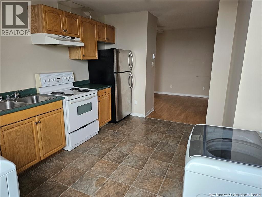 593 Main Street, Sussex, New Brunswick  E4E 5R5 - Photo 11 - NB131616