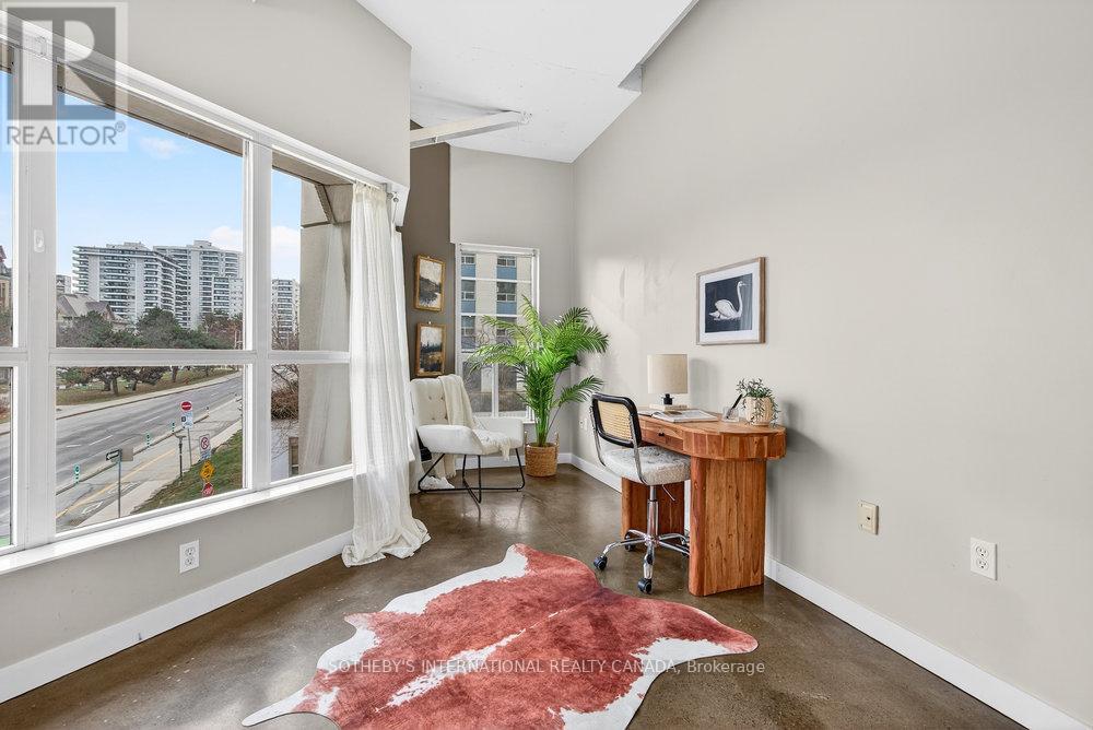 305 - 66 Bay Street S, Hamilton, Ontario  L8P 4Z6 - Photo 14 - X12660514