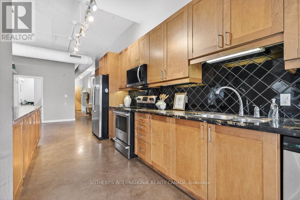 305 - 66 Bay Street S, Hamilton, Ontario  L8P 4Z6 - Photo 17 - X12660514