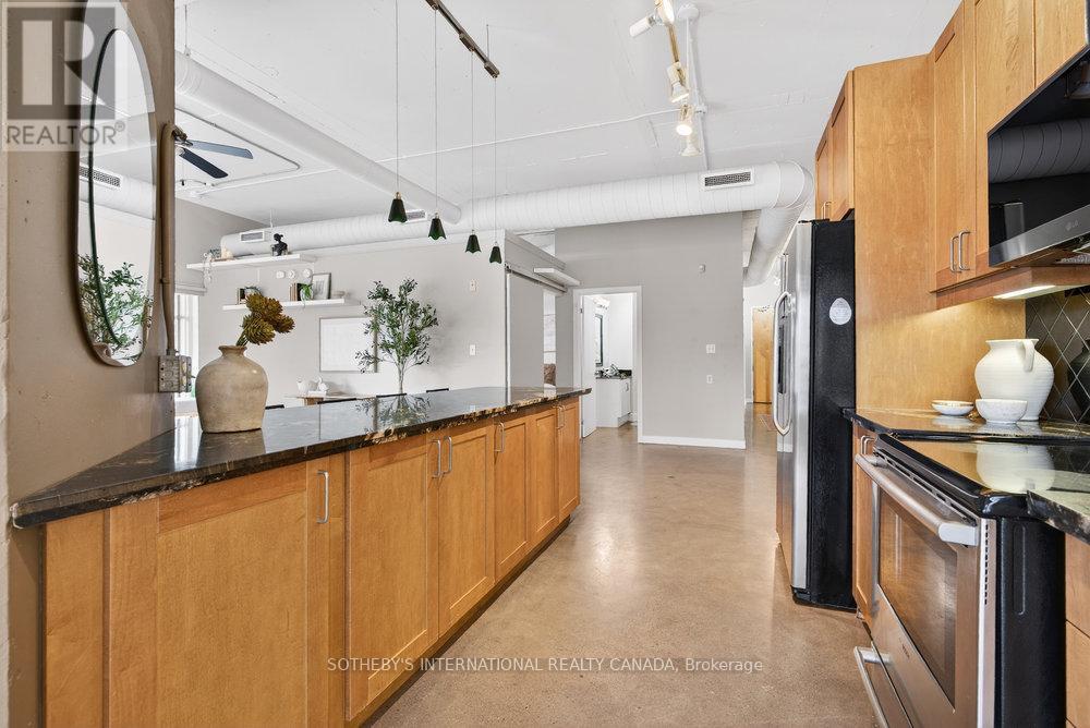 305 - 66 Bay Street S, Hamilton, Ontario  L8P 4Z6 - Photo 18 - X12660514