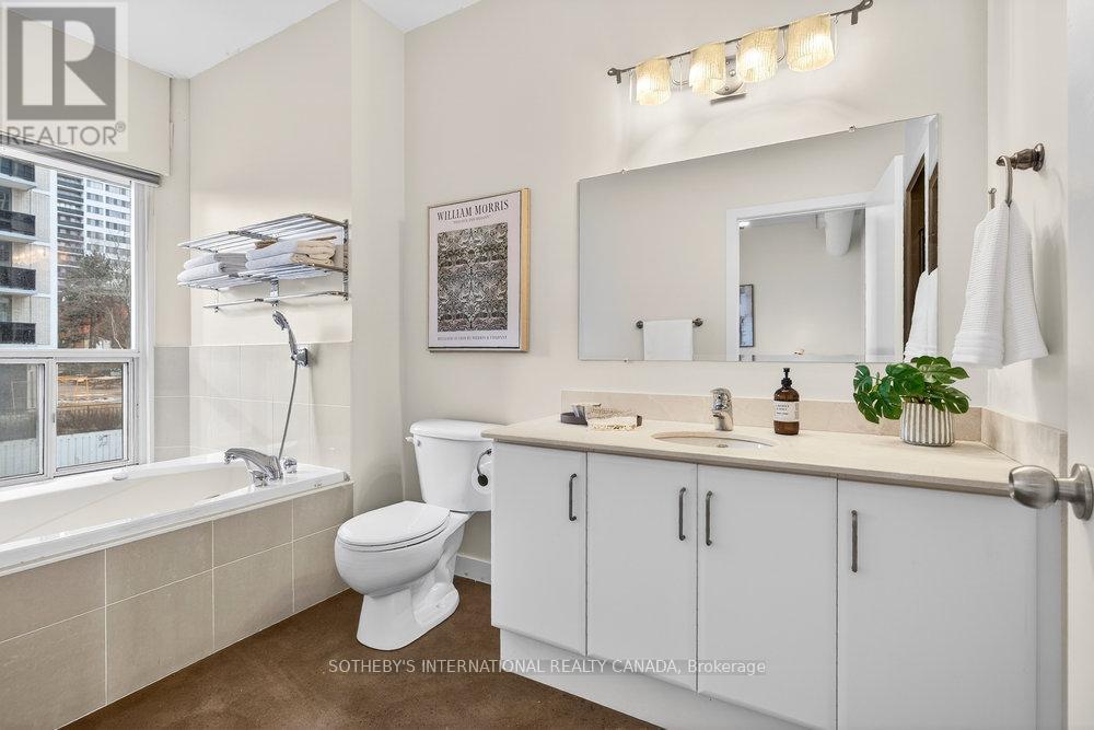 305 - 66 Bay Street S, Hamilton, Ontario  L8P 4Z6 - Photo 21 - X12660514