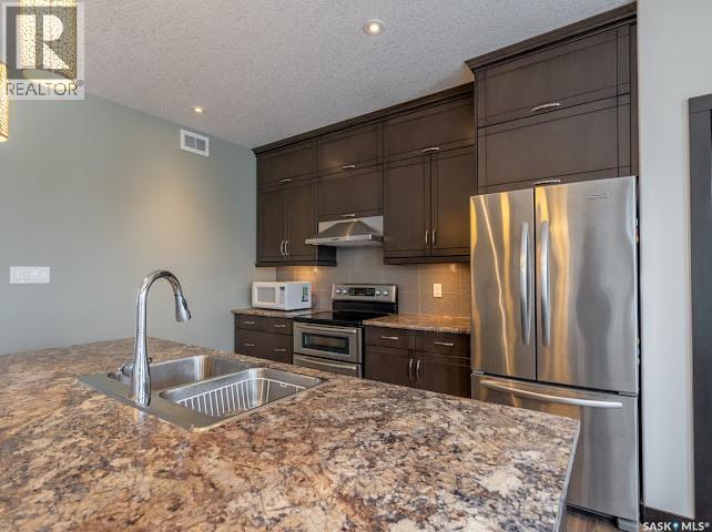 4337 Green Apple Drive E, Regina, Saskatchewan  S4V 1R3 - Photo 18 - SK026165