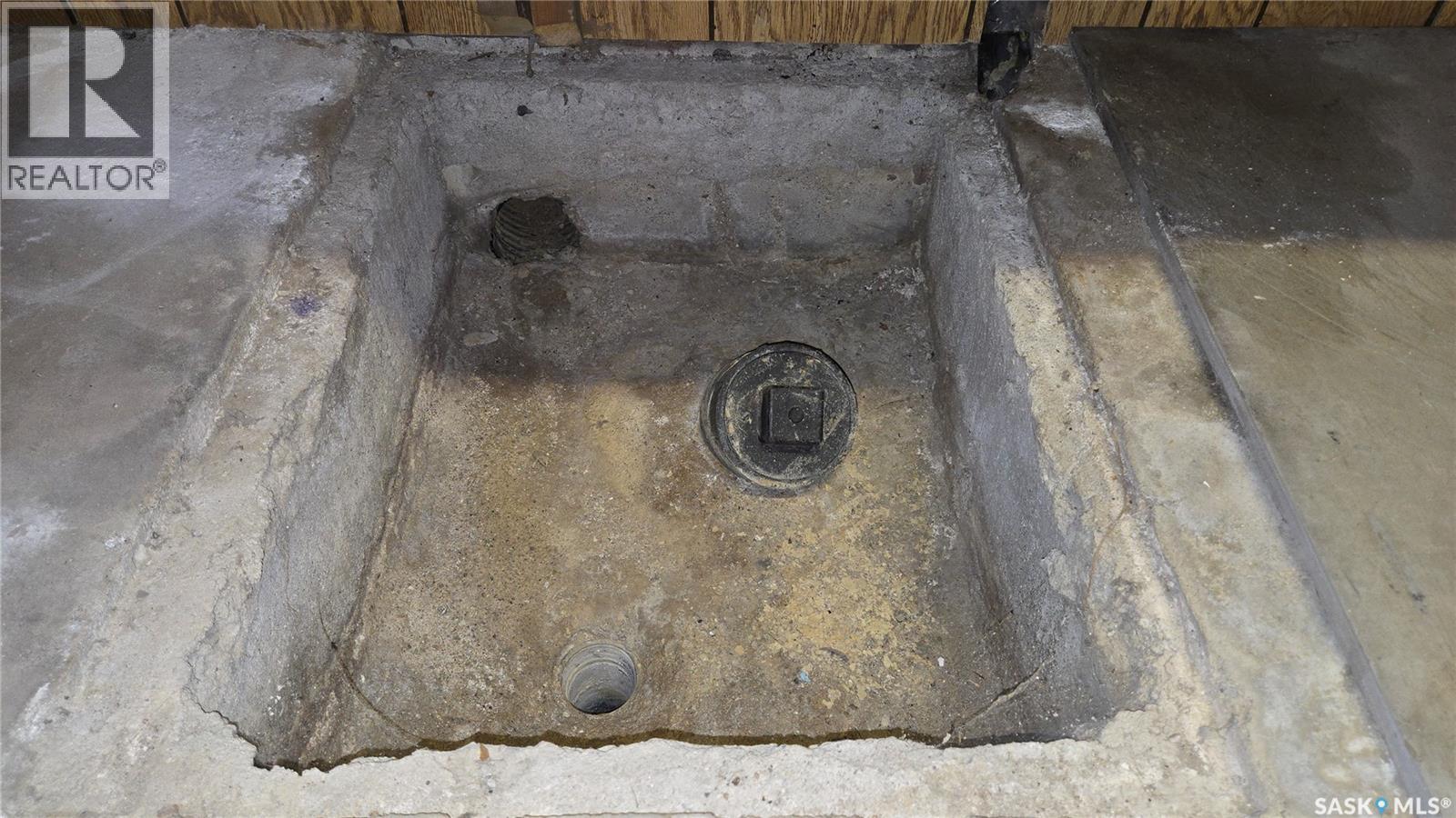 854 Broad Street N, Regina, Saskatchewan  S4R 5Z1 - Photo 36 - SK026123