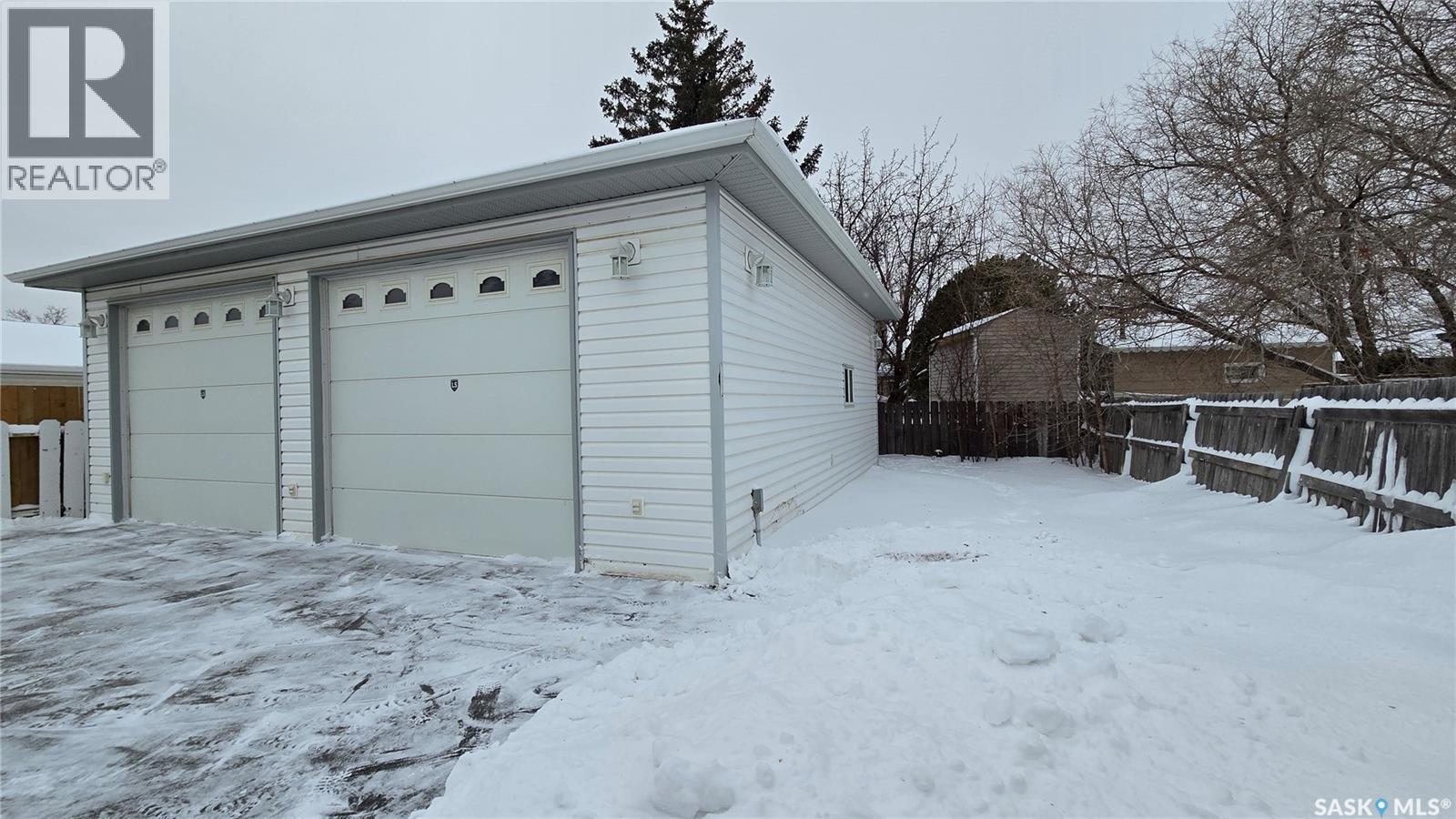 854 Broad Street N, Regina, Saskatchewan  S4R 5Z1 - Photo 8 - SK026123