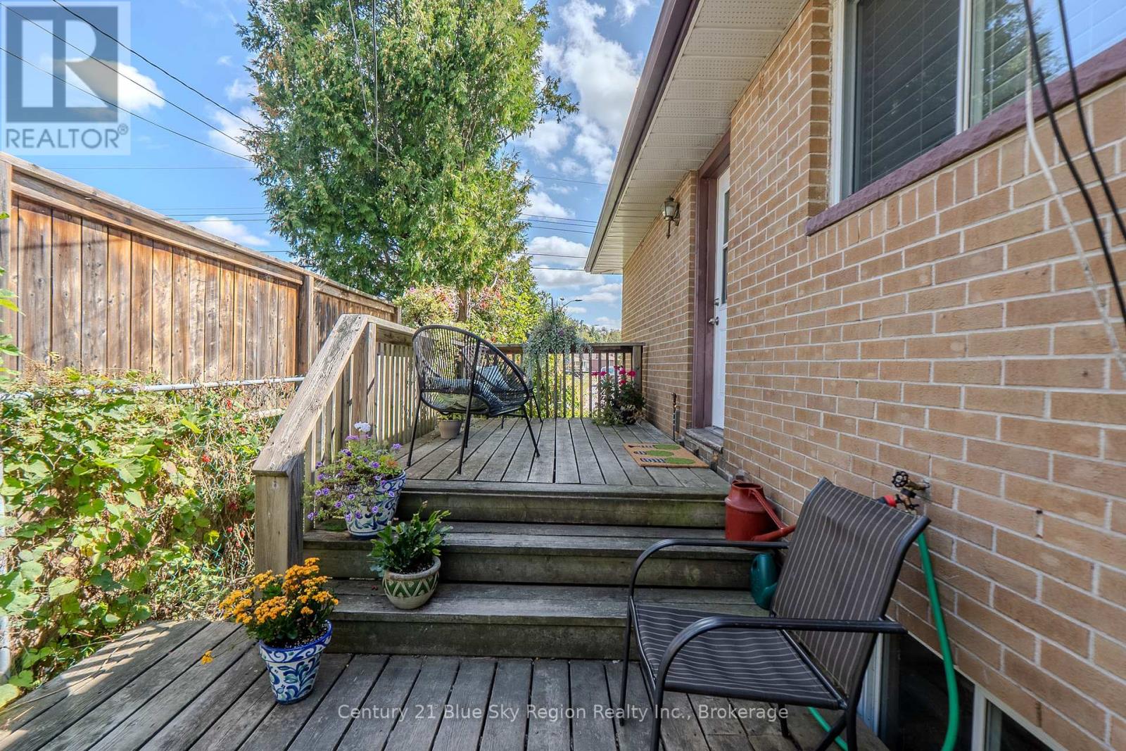 62 Strathcona Drive, North Bay, Ontario  P1A 2N1 - Photo 41 - X12537088